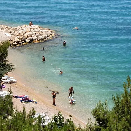 Holiday Home With Hot Tub Gornja Podgora, Makarska - 19528 Prázdninový dům *